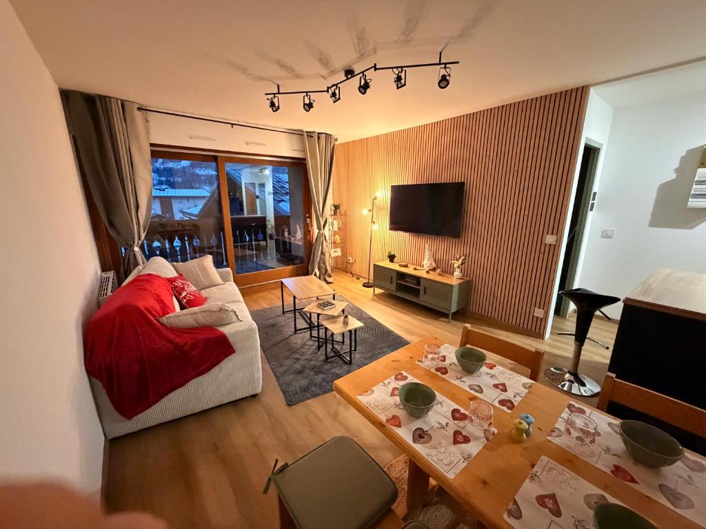 Appartement spacieux et lumineux plein centre vue les arcs - 3