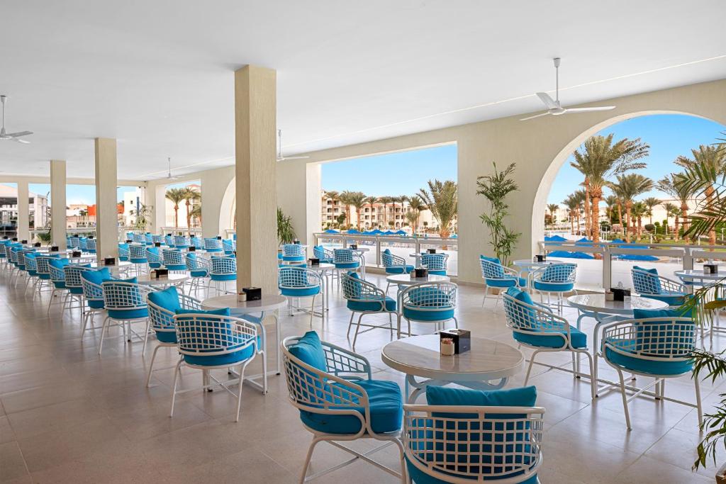 Pub/Lounge