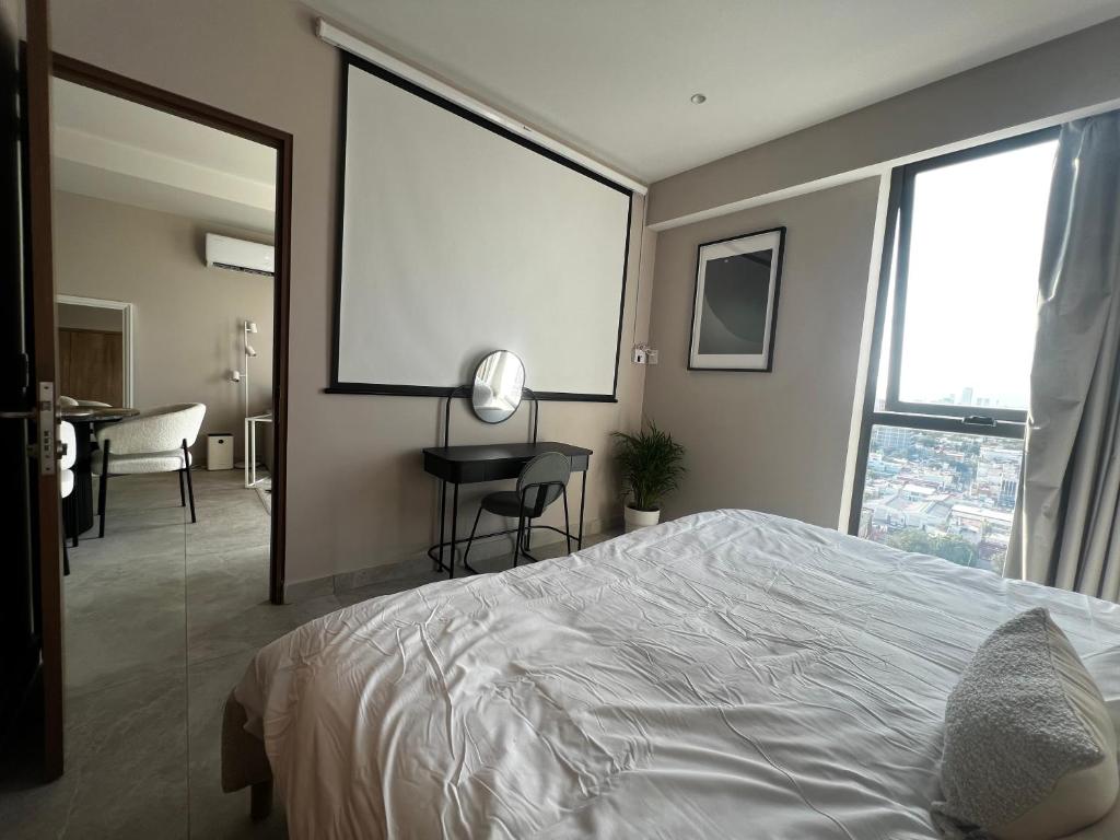 Floor 17 City views Americana & Chapultepec - 3