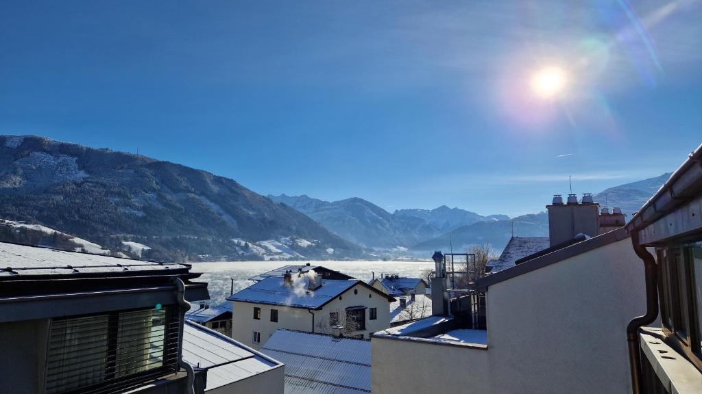 Penthouse Mountain and Lake View, terrace, AirCondition, incl Summer Card - 2