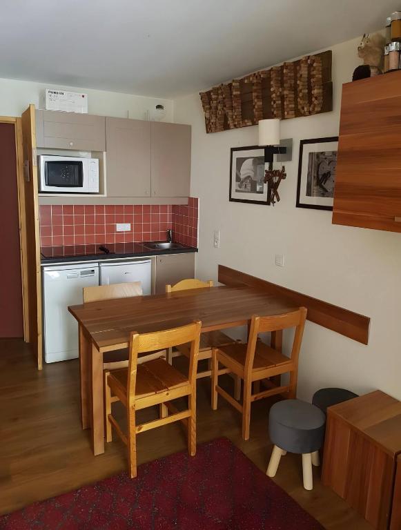 Val Thorens - Ski InOut - 5 Beds Flat M-603 - 5