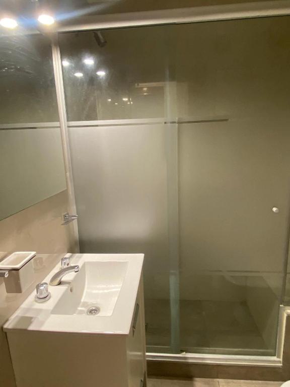 Departamento excelente ubicación santiago del estero y Bolívar - 5