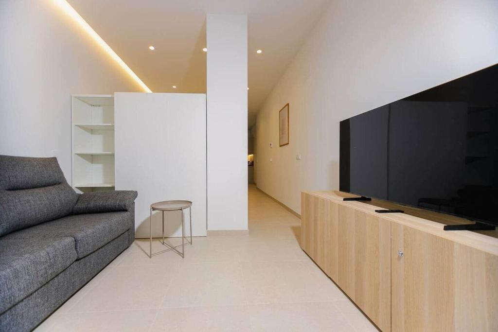 Céntrico Loft con terraza. Apt 3 - 4