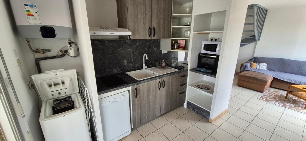 Villa sur l'ile des marinas avec piscine, parking et ponton privé - 4