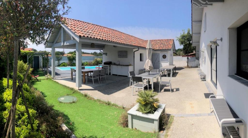 CAPBRETON entre centre et plage Villa DEUMIER avec piscine 12 personnes #0606 - 4