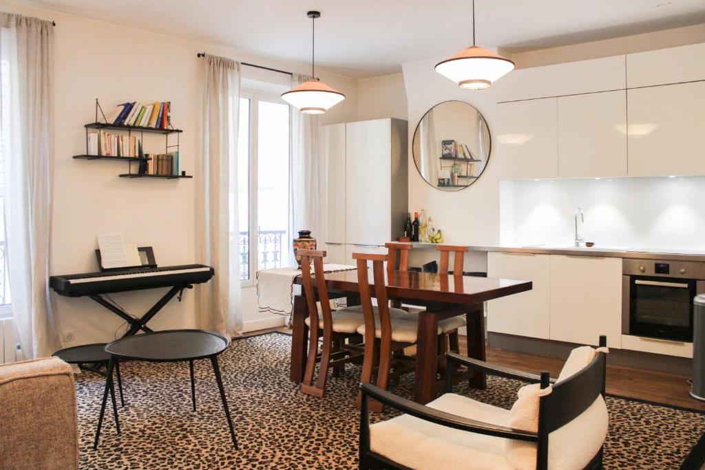 Bright apartment in the heart of Paris - 4