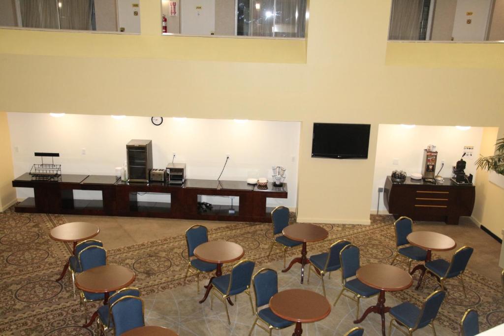 共用ラウンジ/TVエリア