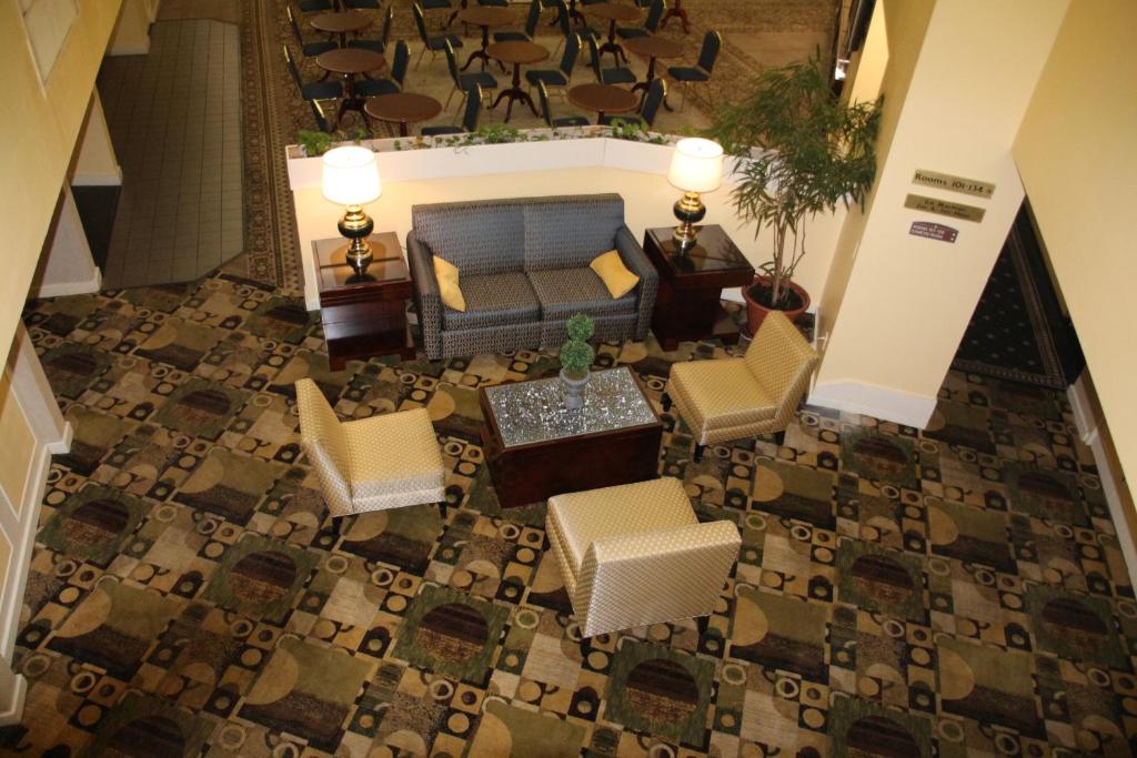 フロント・ロビー