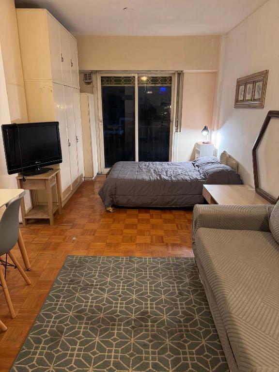 Bright studio apartment in Almagro 4th floor - 5