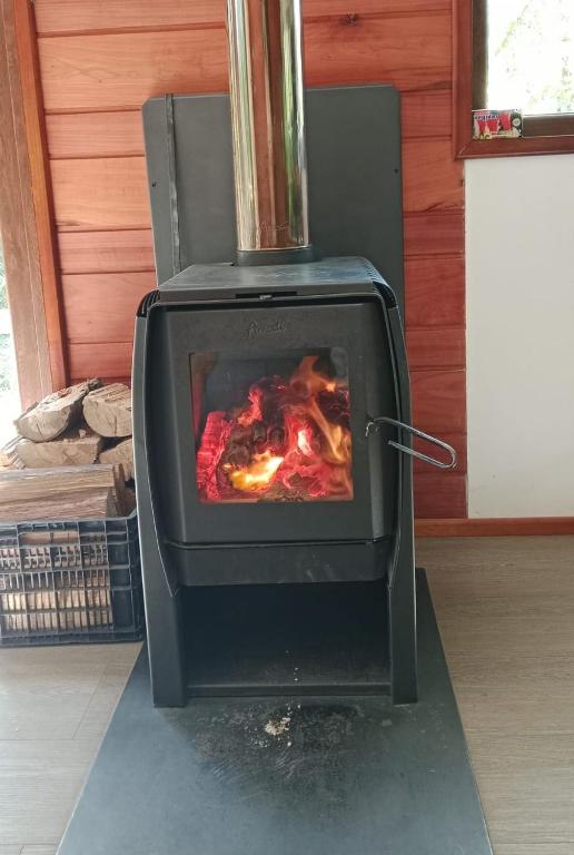 Cabañas y Hostal Casa de Campo Rukaleufu a orillas del Rio Huiscapi - 5