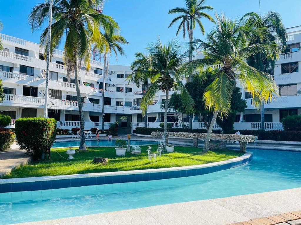 Amplio Apartamento Premium de 3 Hab - Vista a la Piscina - Tiziano Resort - 1