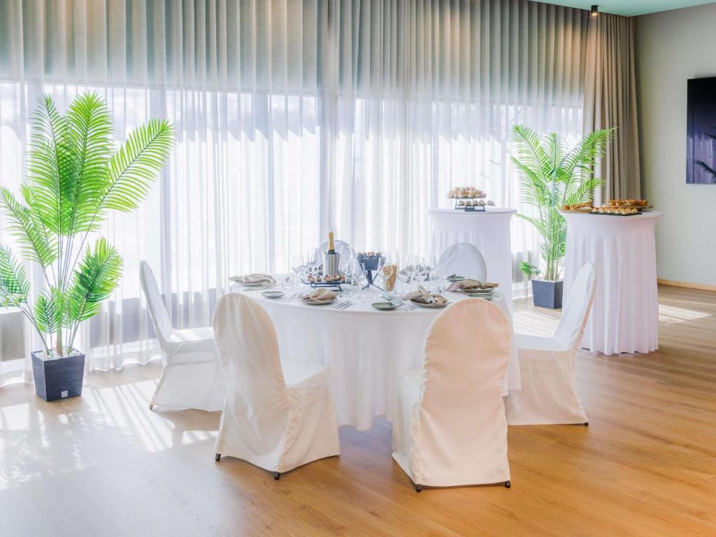 Meeting room / ballrooms