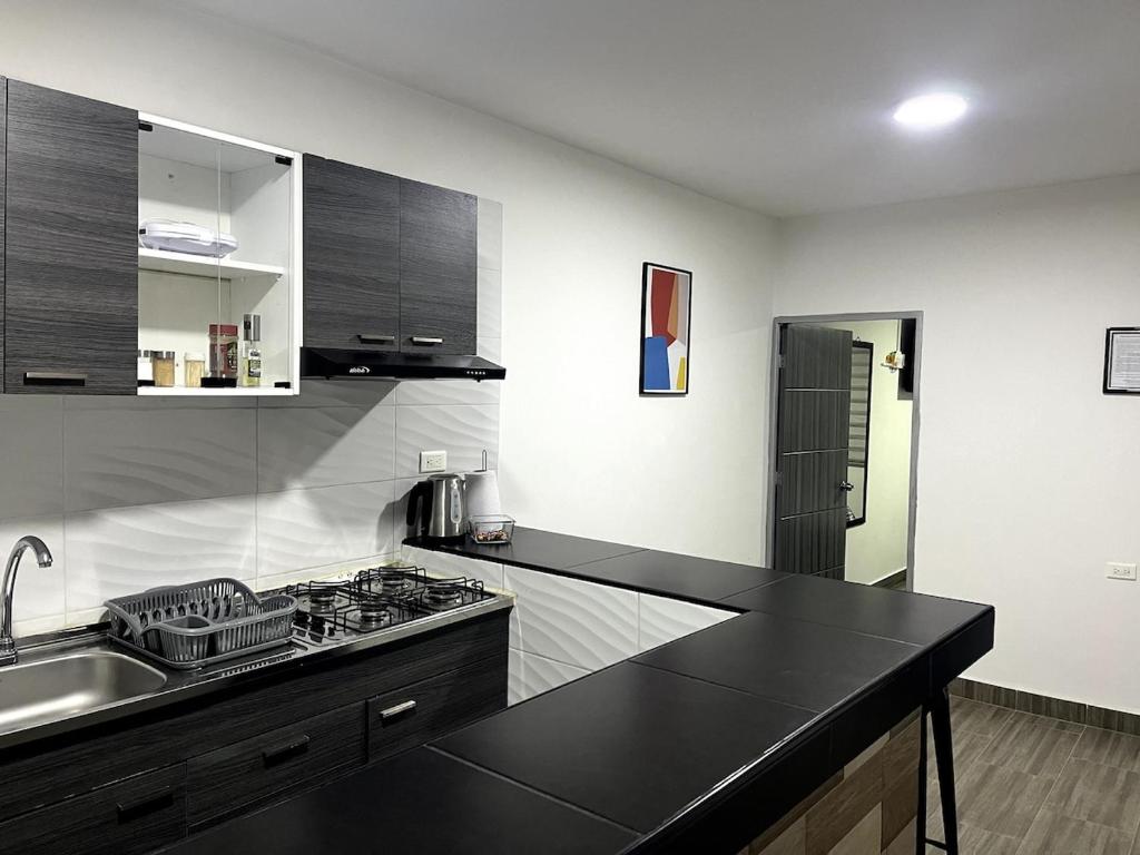 Apartaestudio cómodo, privado y con ubicación top - 3