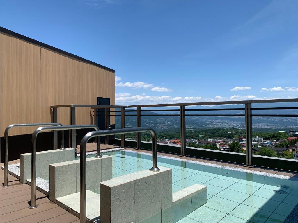 Hot spring bath