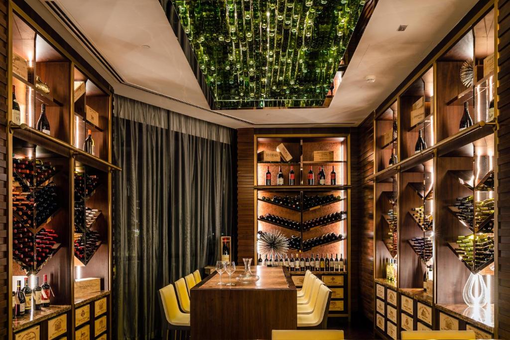Pub/Lounge