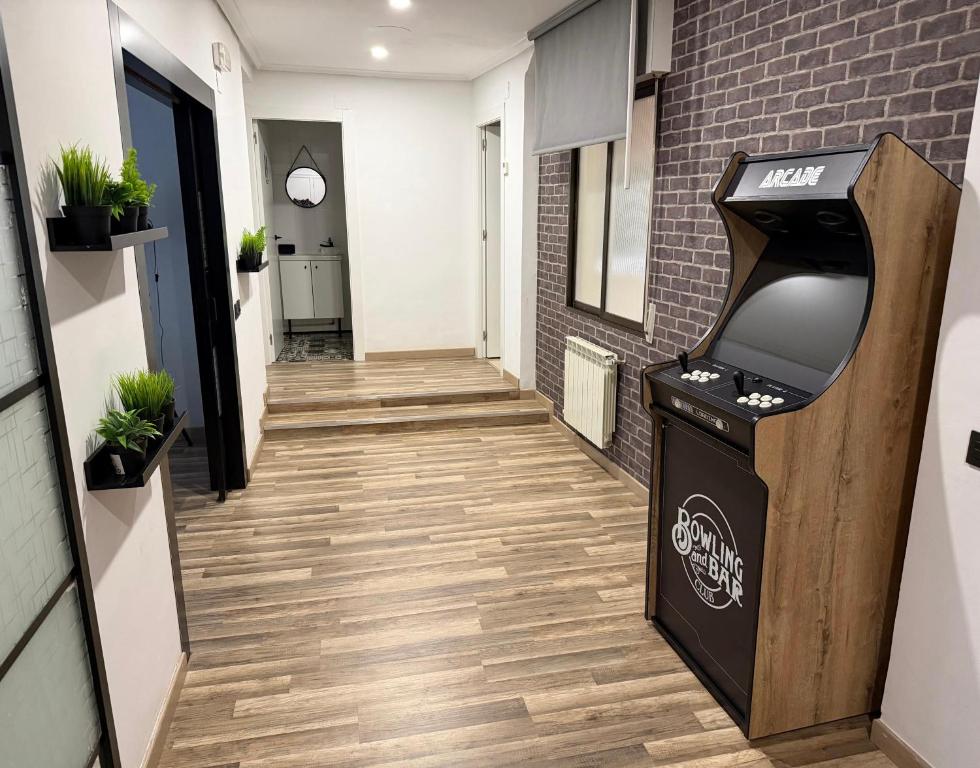 La Vinoteca del Artista by Apartamentos Logrono - 3