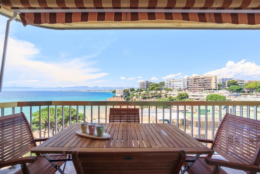 UHC Sorolla Apartments Superior - 1