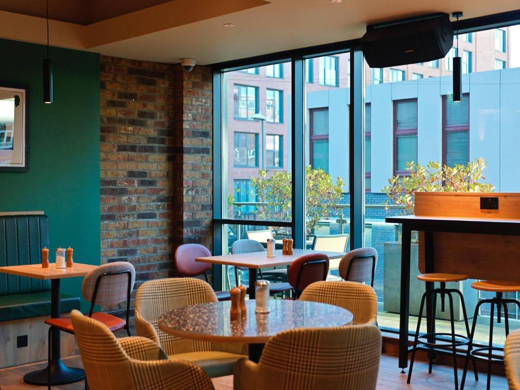 Bar/lounge