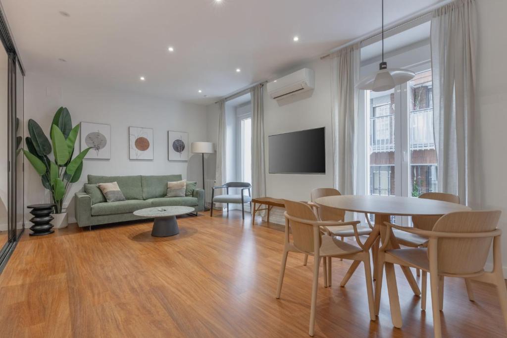 Wide Stylish-1Bedroom 1Bathroom -Las Letras - 1