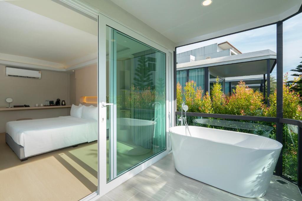 Balcony/terrace, Koh Chang Paradise Hill in Koh Chang