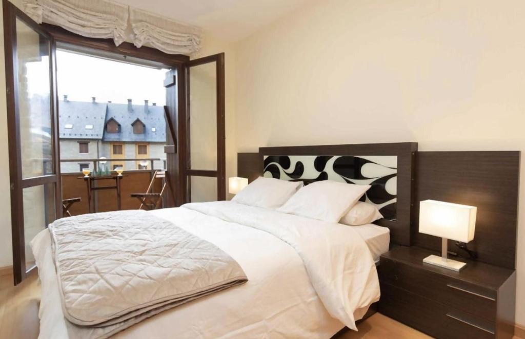 Cota de la marmota by CARDI Suites - 5