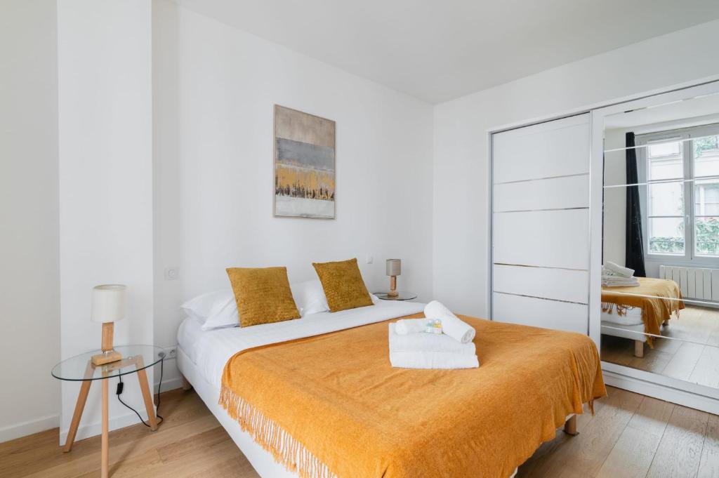 2 pieces renovee a neuf Paris 5 - 4P - 1