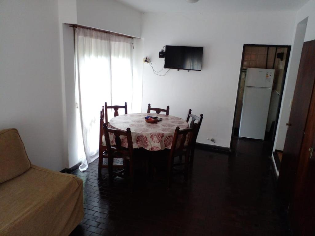 Duplex N 22 prop Directo en Complejo, con cochera solo en Marzo y Abril - 2