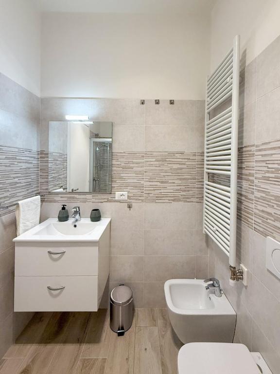 Adelune - spazioso appartamento vicino Arena - 2 camere e 6 posti letto - 5