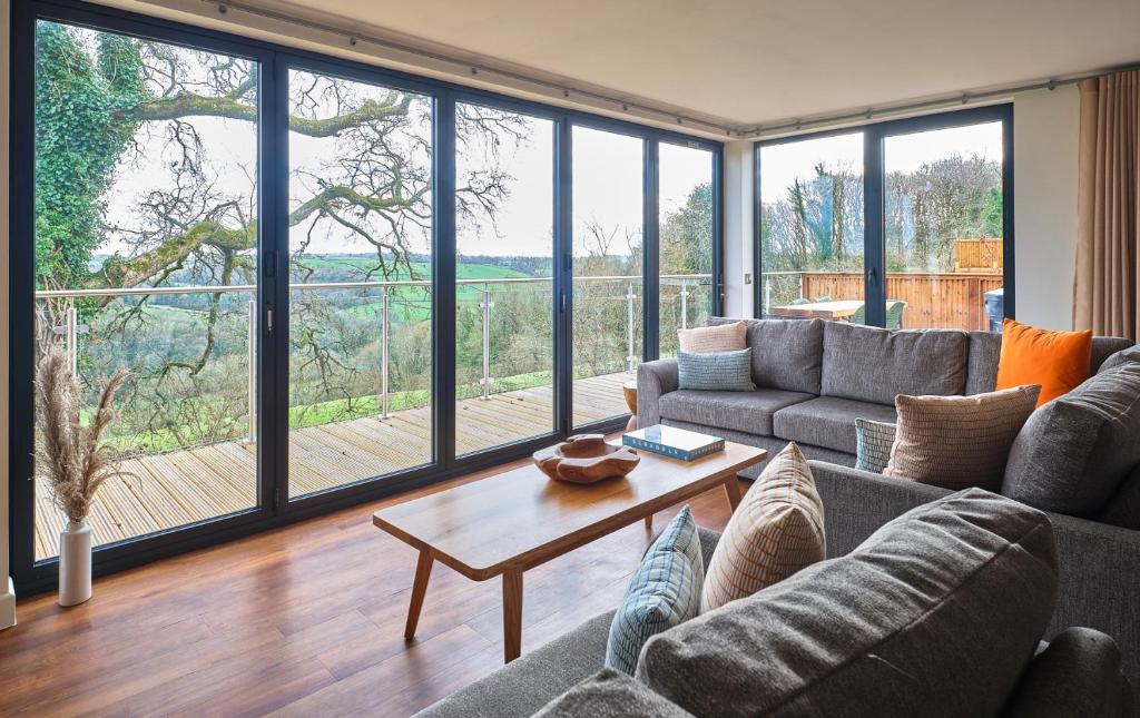 The Mole Resort - Lodges - pet-friendly stay