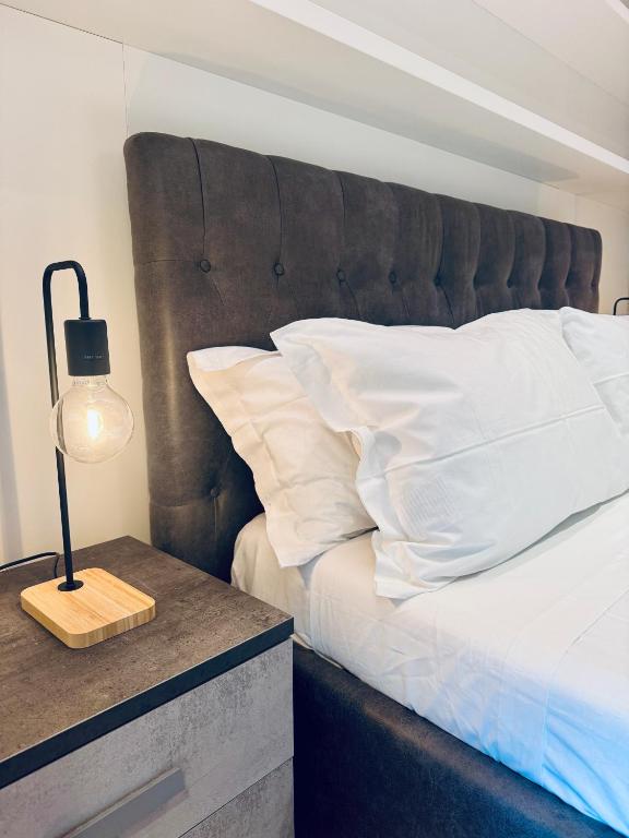 Best Stay-Corso Italia Suite - 1