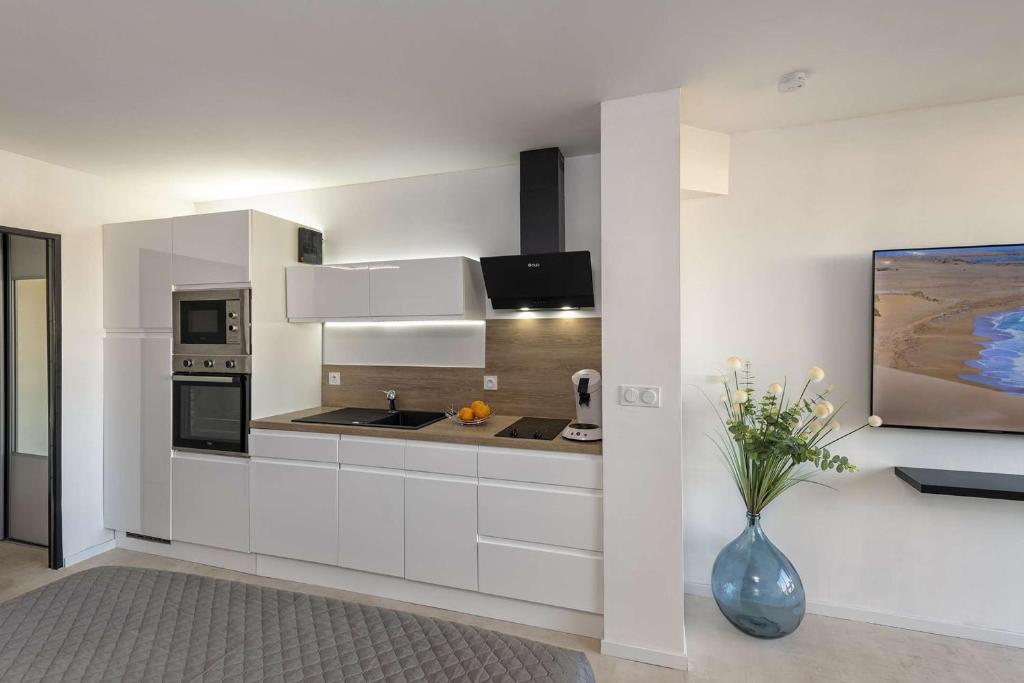 Studio PRELUDE - Héliopolis D 43 -Luxe -By AGN - 2 personnes - 4