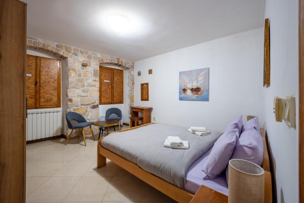 Tara Rooms In The Heart Of Old Town Kotor - 4