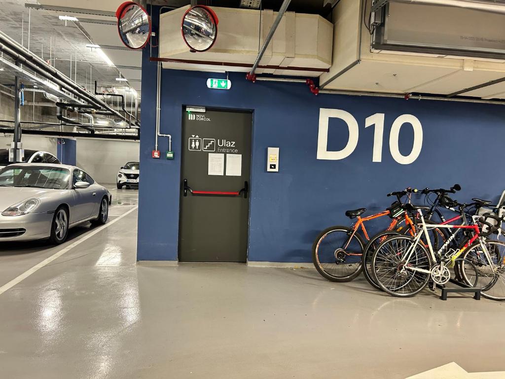 Nicola's Apartment - 5