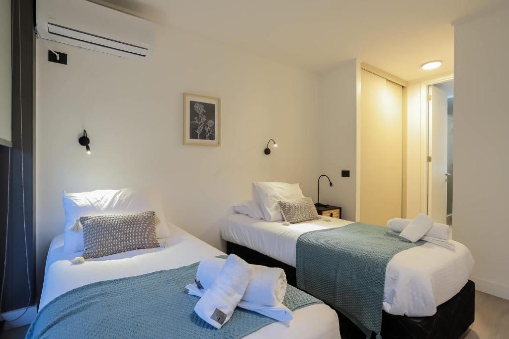 Comfort & Style 2BR Las Condes Apt perfect for 5 - 5