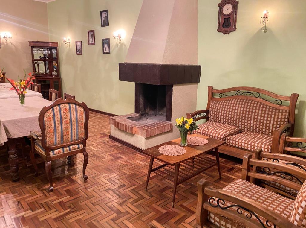 Casa Colonial 924 - 2