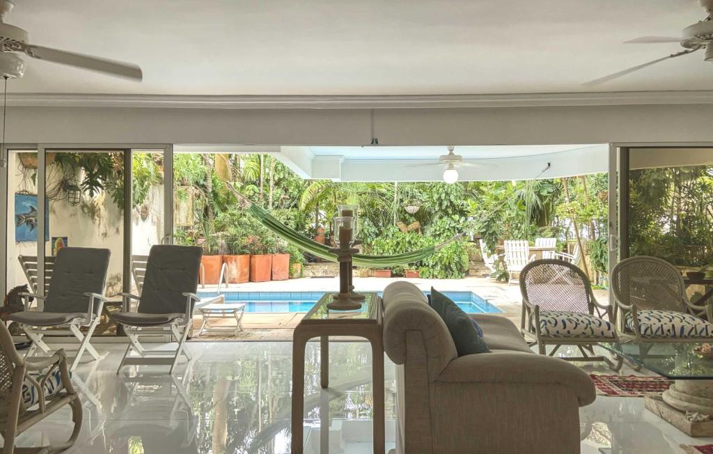 Great Apartment With Private Pool - 3