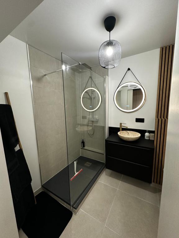 Charmant Studio Neuf, Hypercentre, Parking, Balcon - 2