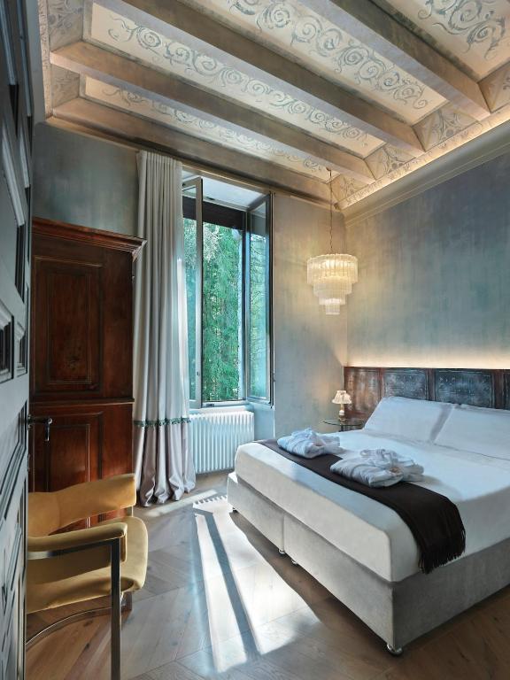 castelpoggio luxury apartment - 3