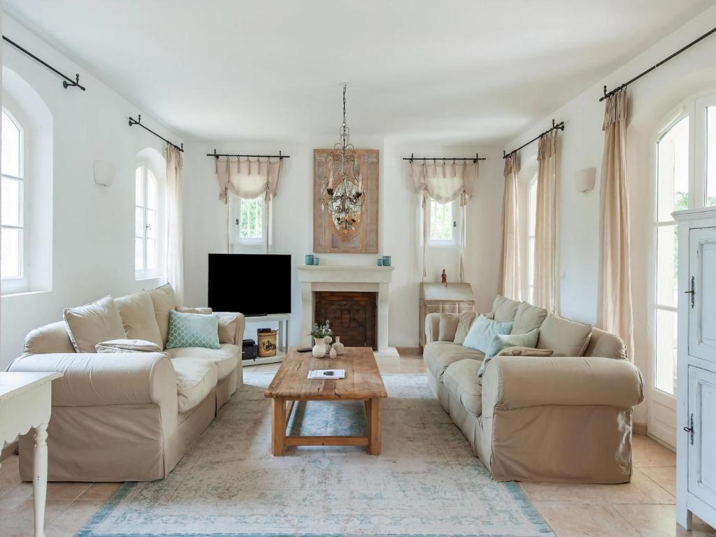 Villa in Gassin near Saint Tropez Beaches - 2