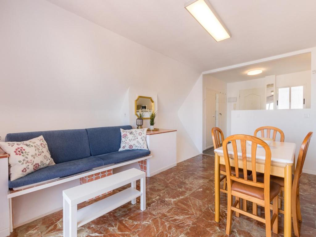 Apartment in Torremolinos by Bajondillo Beach - 2