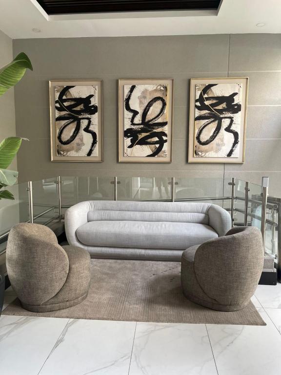 Smart too Skyline suites - 4