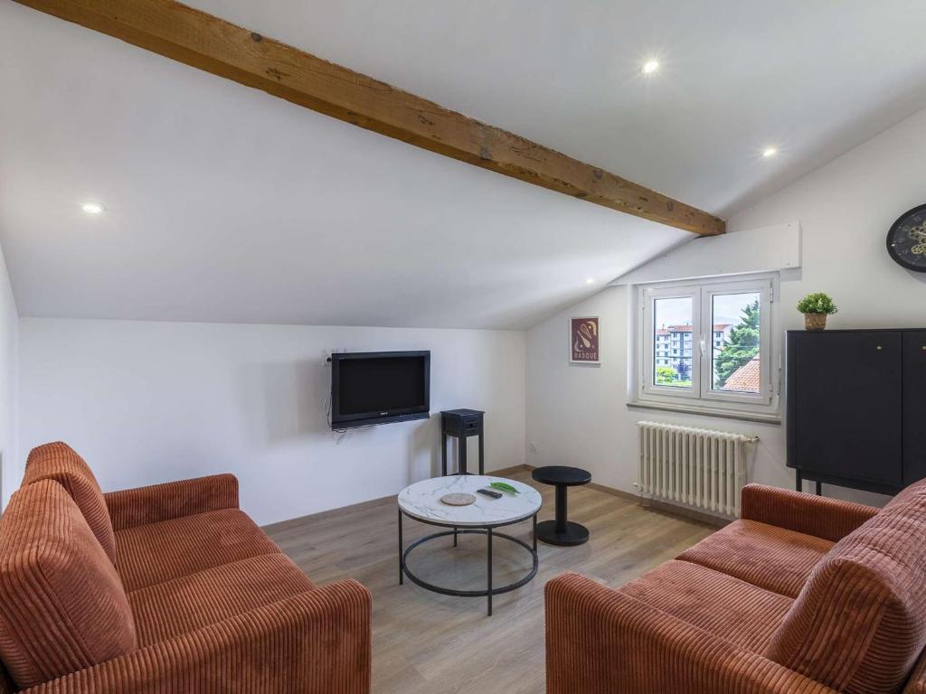 Grand appartement refait à neuf près de la plage avec wifi et parking - FR-1-4-710 - 2