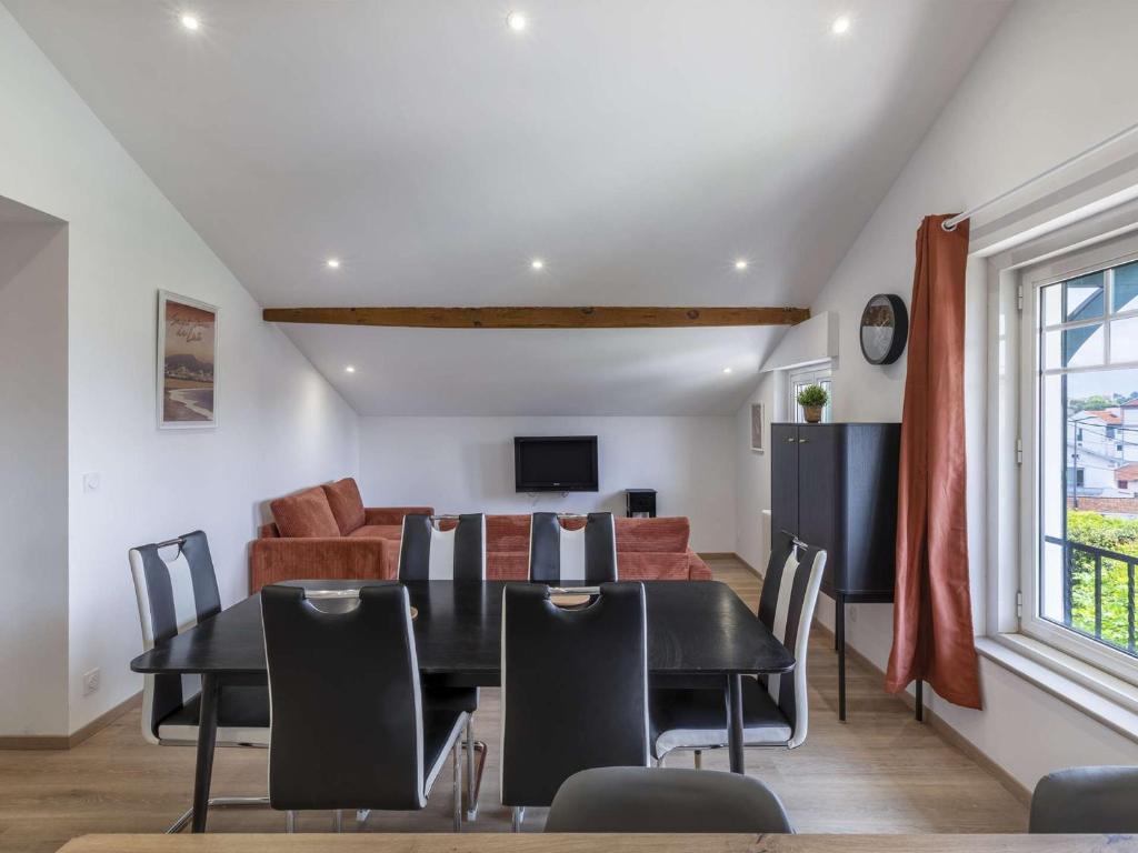 Grand appartement refait à neuf près de la plage avec wifi et parking - FR-1-4-710 - 4