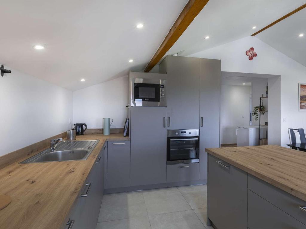 Grand appartement refait à neuf près de la plage avec wifi et parking - FR-1-4-710 - 5