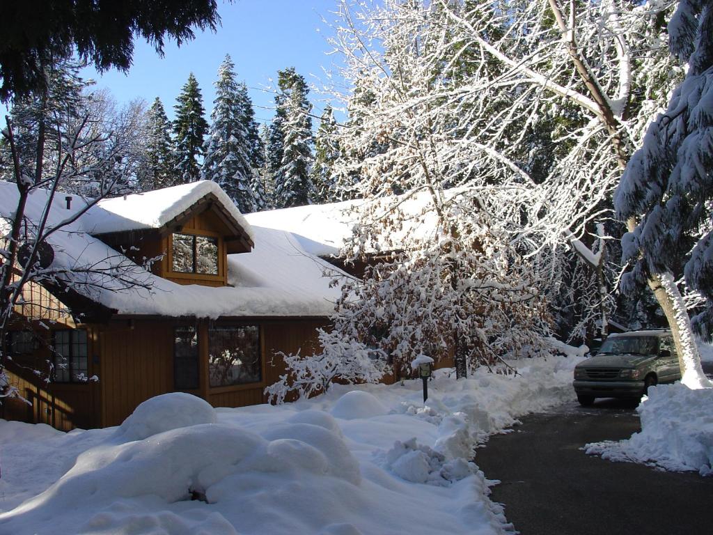 Harmony Ridge Lodge photo