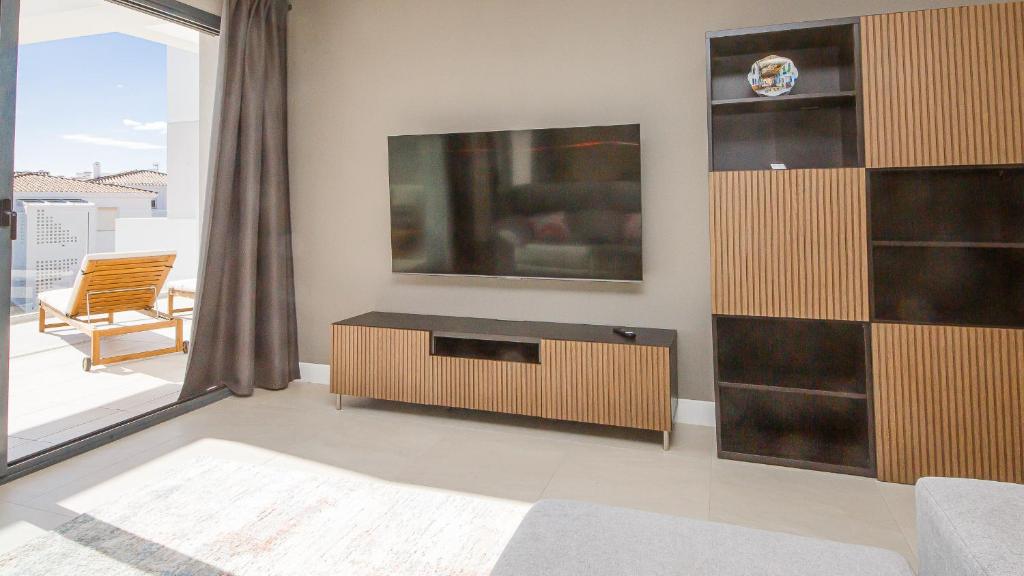 Pure South 11 2A - 4