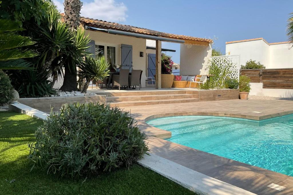 LVAM Villa Maraval 8 Guests 4 Bedrooms Swimming Pool - 2