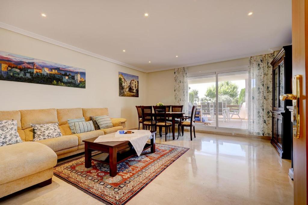 Stylish apartment with sea view - 3