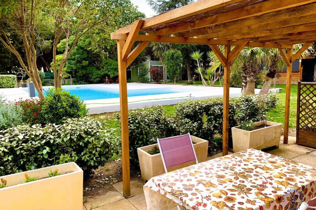 Gîte Piscine - 1
