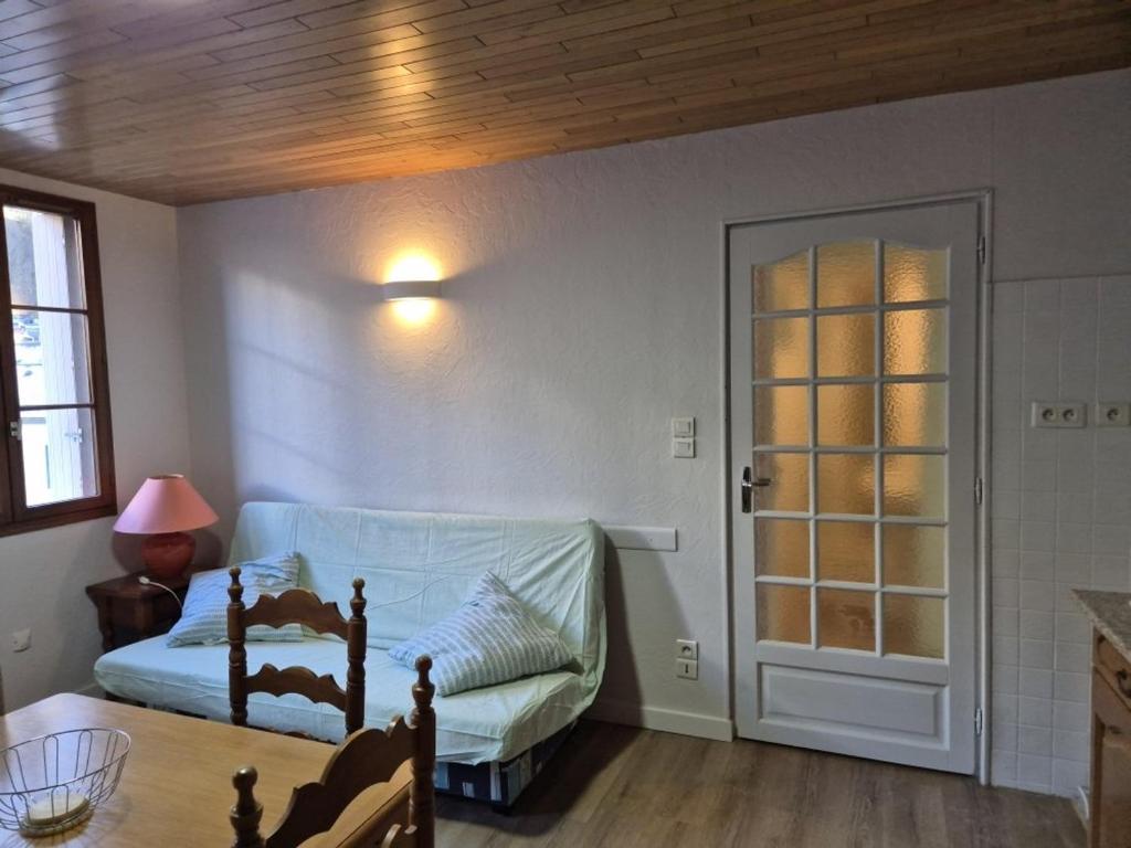 Appartement T2 à Cauterets avec Mezzanine et Casier à Ski - FR-1-234-343 - 5